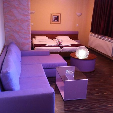 Rusenski Lom Hotel Koshov Экстерьер фото