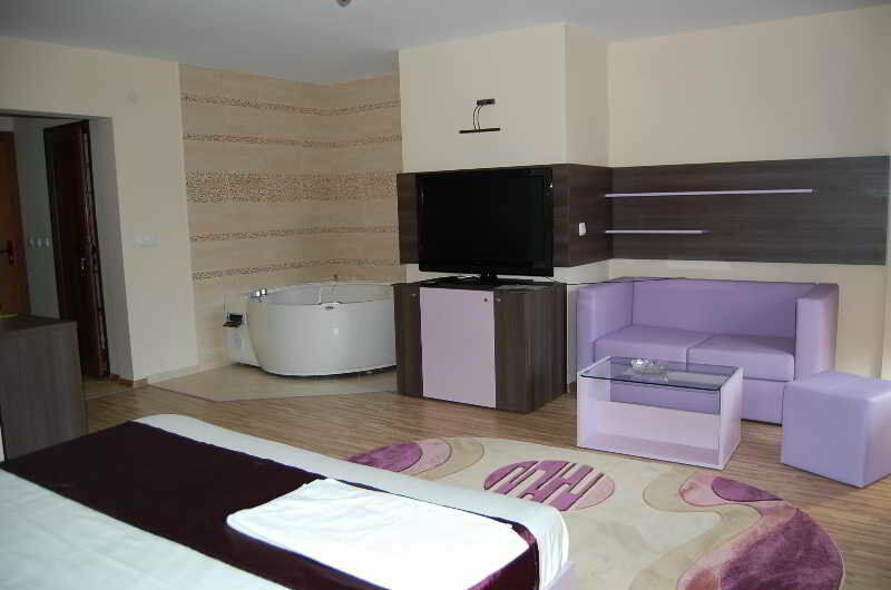 Rusenski Lom Hotel Koshov Экстерьер фото